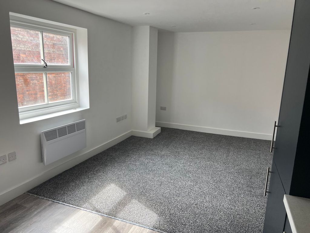 Property photo 3 of 4