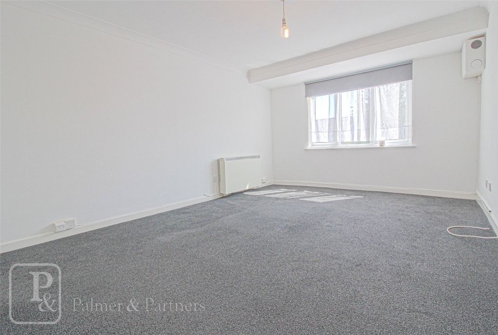 Property photo 2 of 5 Picture No. 08