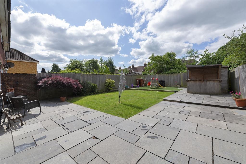 Property photo 2 of 16 Rear Garden