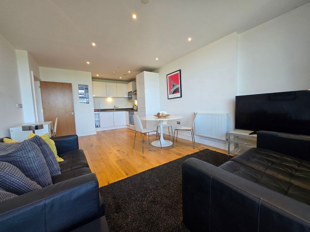 Property photo 2 of 12