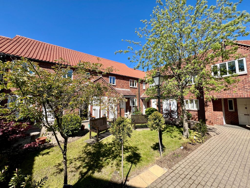 Property photo 1 of 19