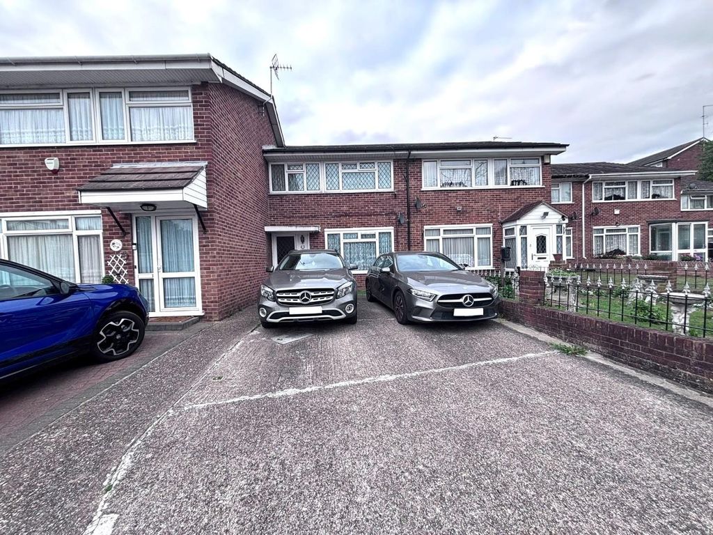 Property photo 1 of 12 8F2Fd865-10E2-4982-9E5d-A152Db24d509.Jpg