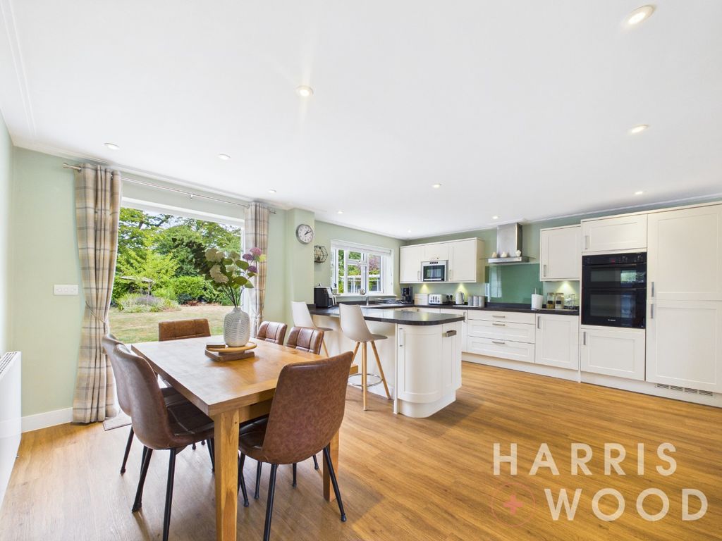 Property photo 2 of 62 4805964