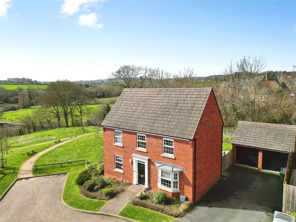 Property photo 1 of 21 Description