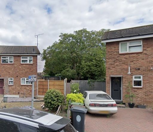 Property photo 1 of 12