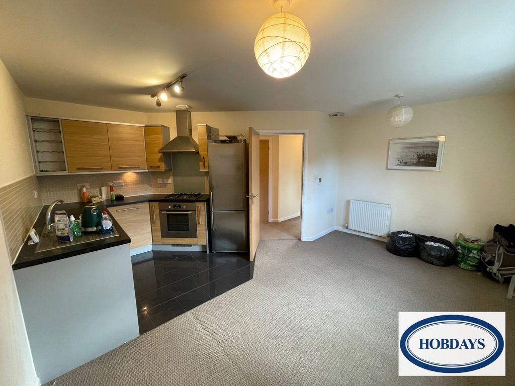Property photo 3 of 12 5471033