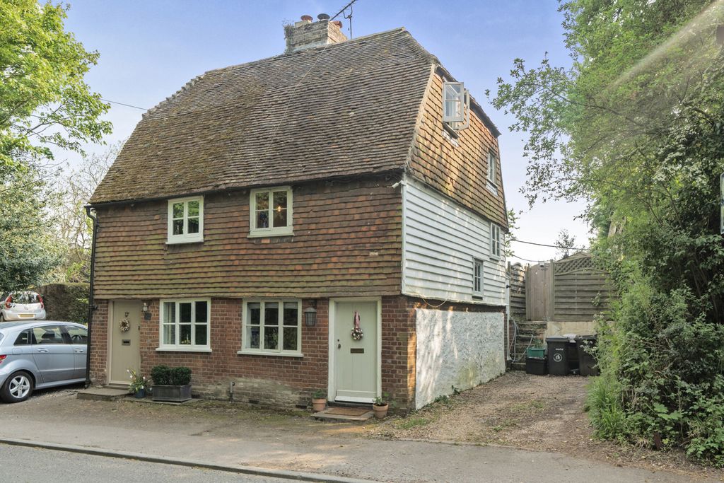 Property photo 1 of 21 External