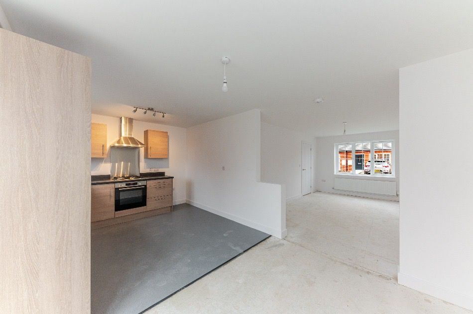 Property photo 3 of 21