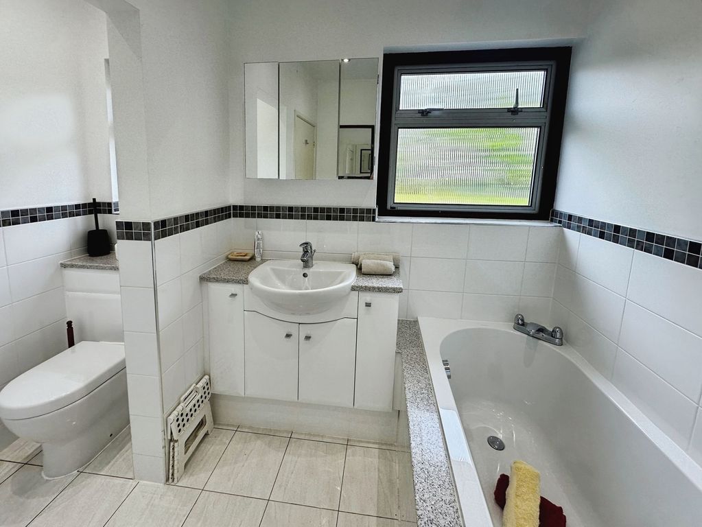 Additional image 5 of 4 bed bungalow for saleWind Street, Laleston CF32