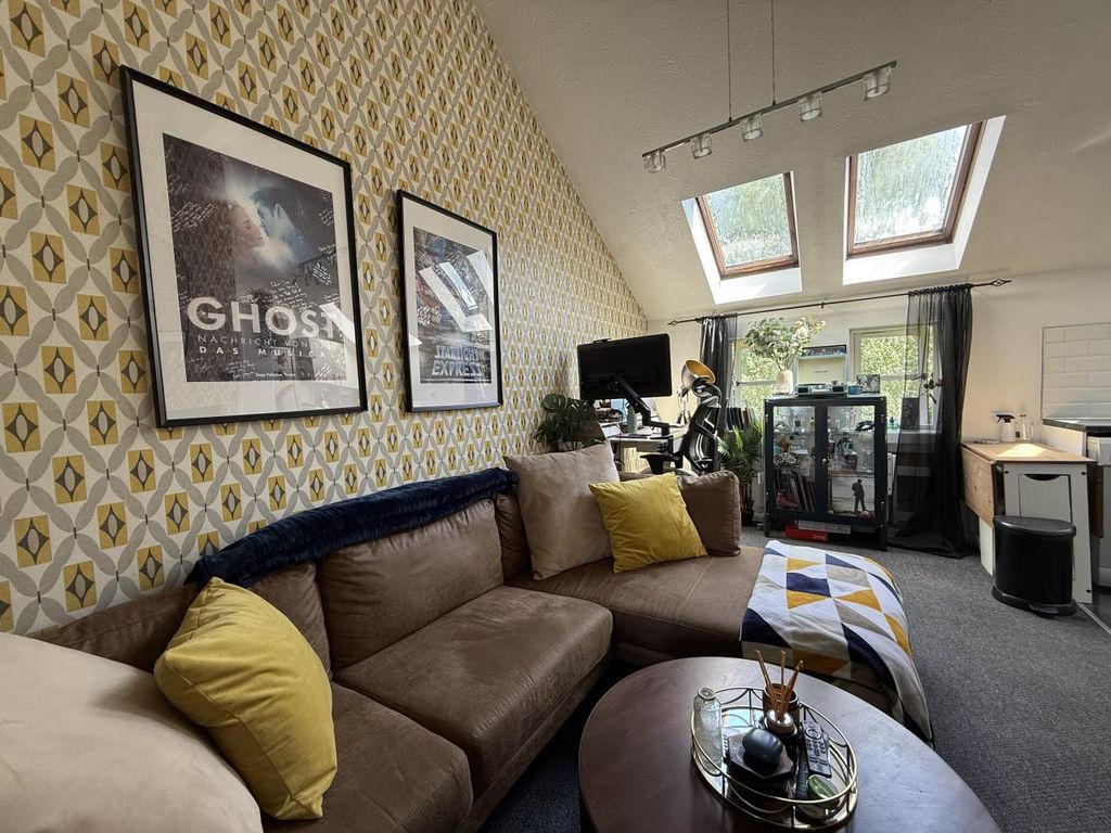 Property photo 2 of 8 Img_3321