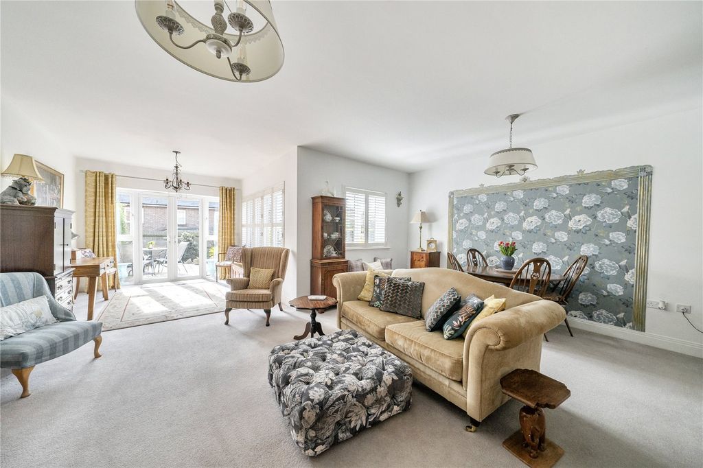 Property photo 3 of 17 Picture No. 46