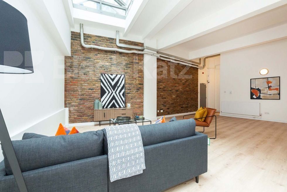 Property photo 3 of 11