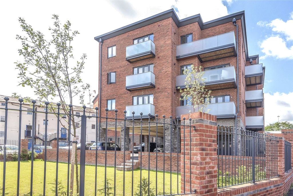 Property photo 1 of 6 Second Shot