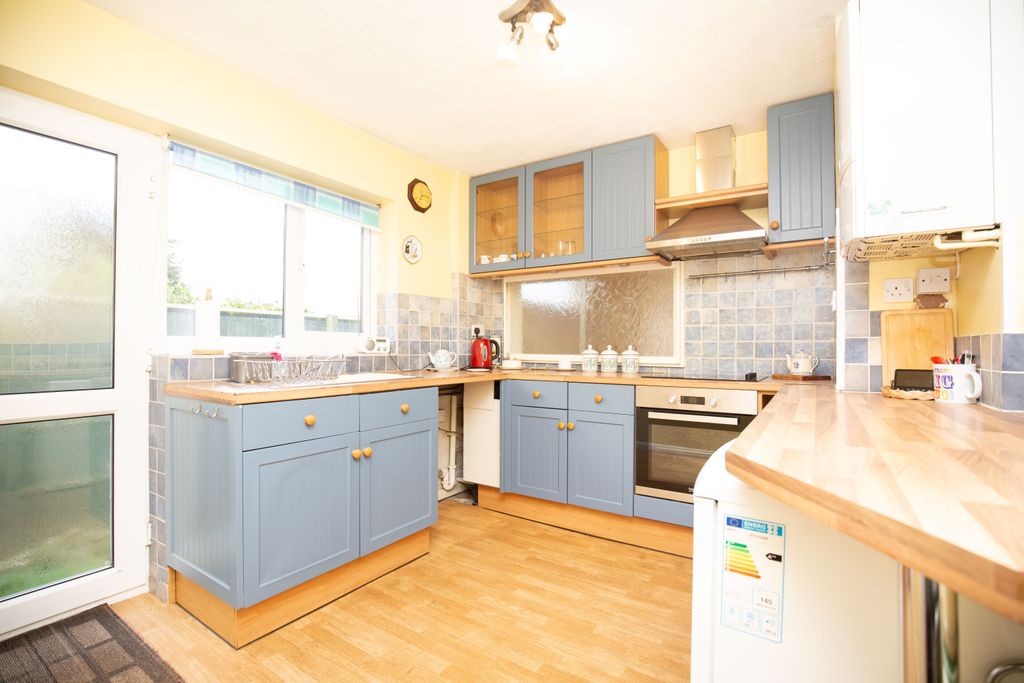 Property photo 3 of 23 Mw-10810