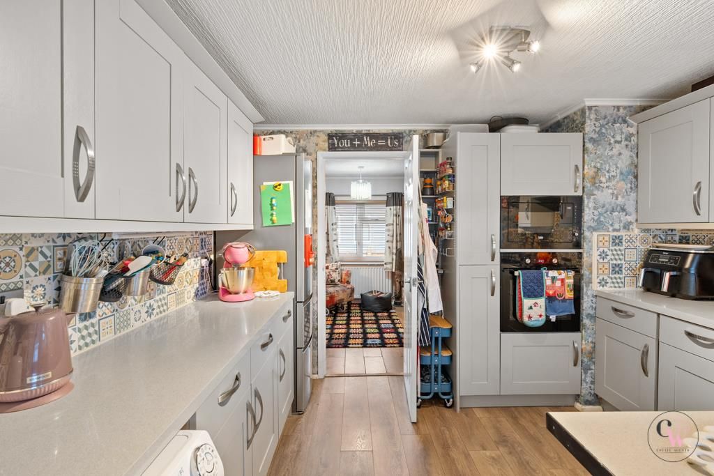 Property photo 3 of 30 Dsc03970.Jpg