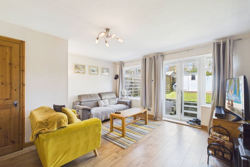 Property photo 2 of 17 263E92Caefb64B45B9E86Fe295c87d7A_100_Cam02279G0-Pr