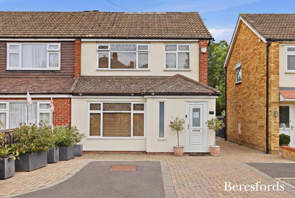Property photo 1 of 27 Picture No. 03