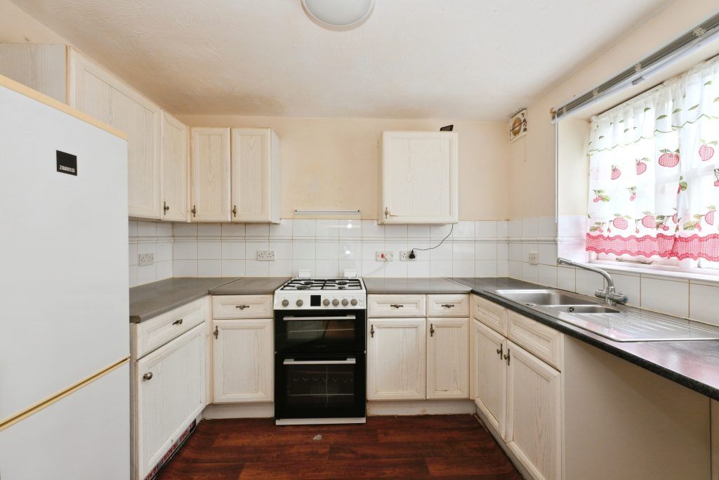 Property photo 3 of 22