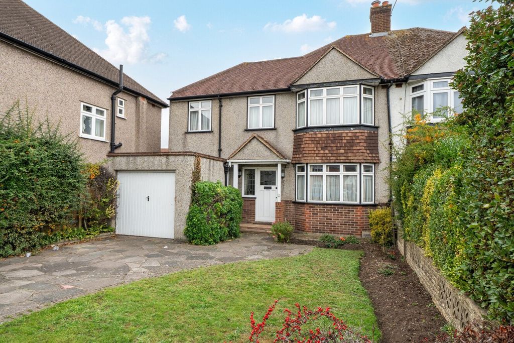 Property photo 1 of 21 Picture No. 01