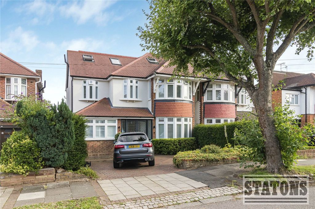 Property photo 1 of 33 Picture No. 45