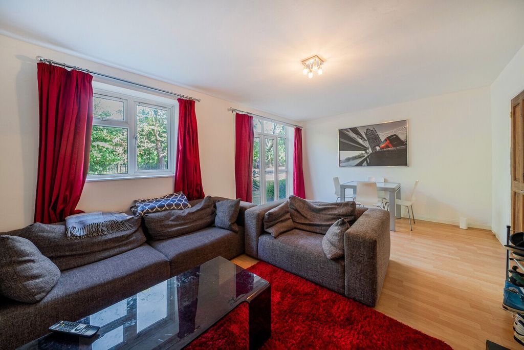 Property photo 1 of 16 Picture No. 07