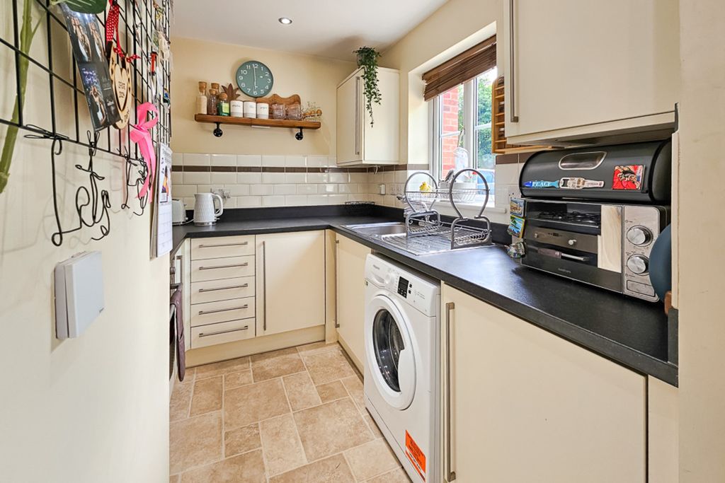 Property photo 3 of 16
