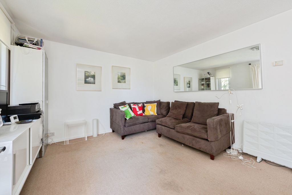 Property photo 2 of 15 Gallery