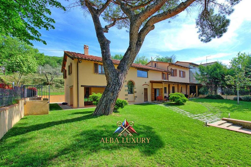 Property photo 2 of 49