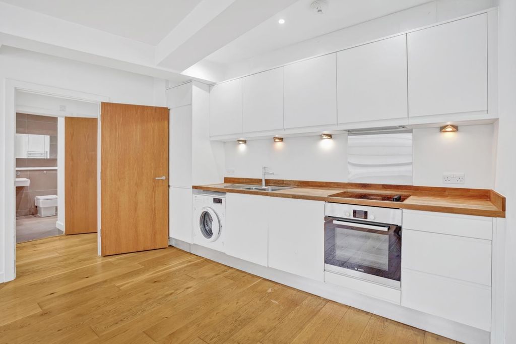 Property photo 2 of 10 Dsc09186_7_8.Jpg