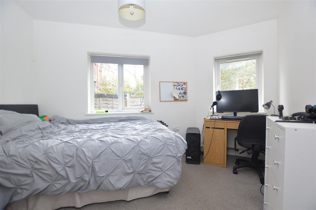 Property photo 2 of 11 Dsc_0450.Jpg