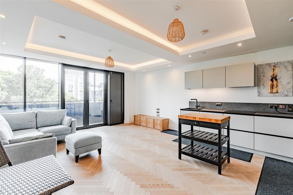 Property photo 2 of 19 Open Plan Kitchen/Reception