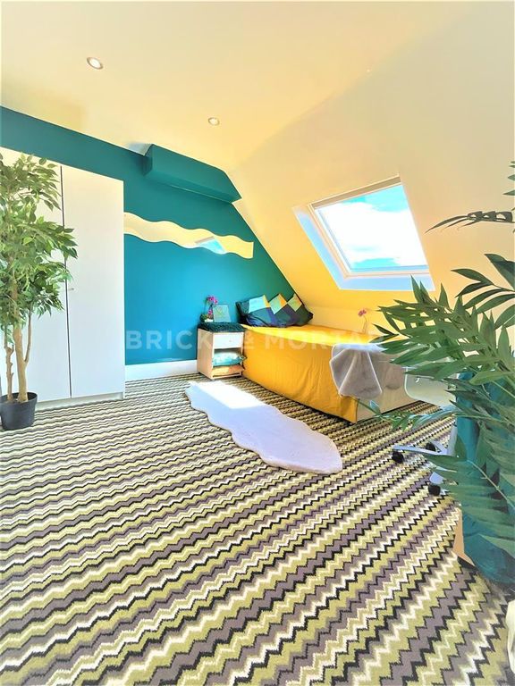 Property photo 1 of 14 Fyzpvc6Gxeaintaempuh3G.Jpg