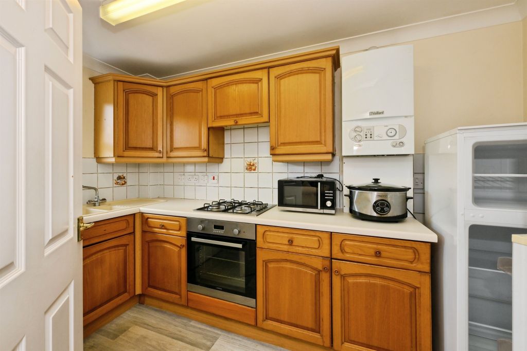 Property photo 3 of 13