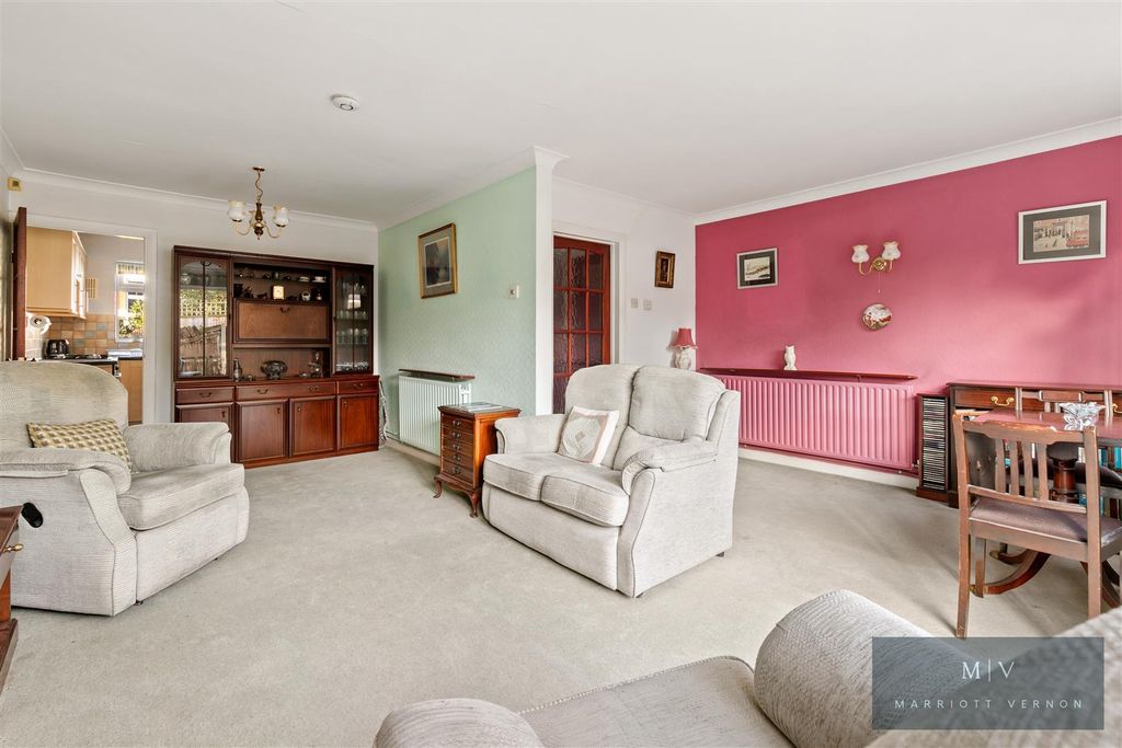 Property photo 3 of 15 Birdhurst Road 41 MV-5.Jpg