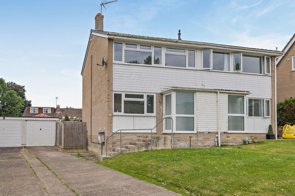 Property photo 1 of 11