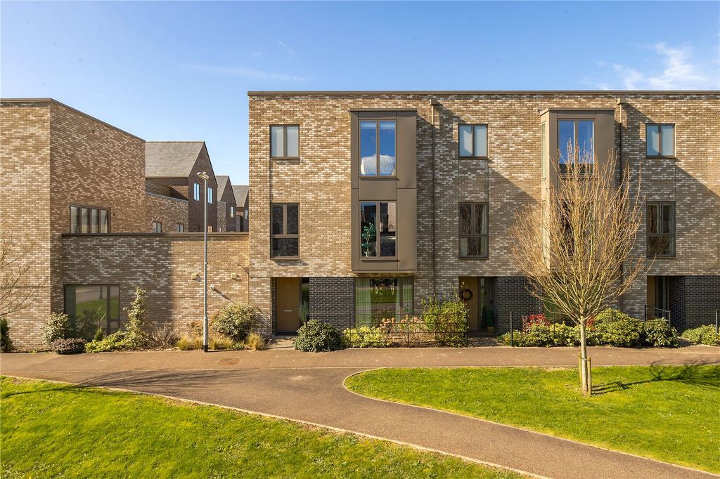 Property photo 1 of 15 Front