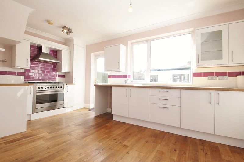 Property photo 3 of 7 Photo3