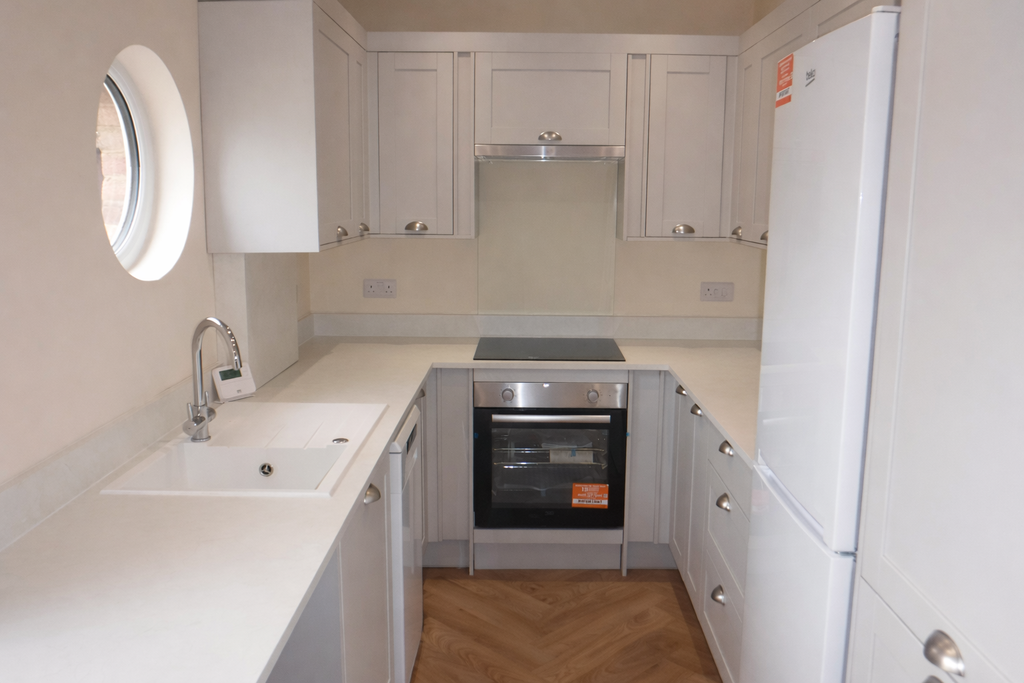 Property photo 2 of 15 Kitchen Diner