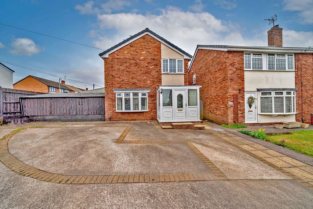 Property photo 1 of 30