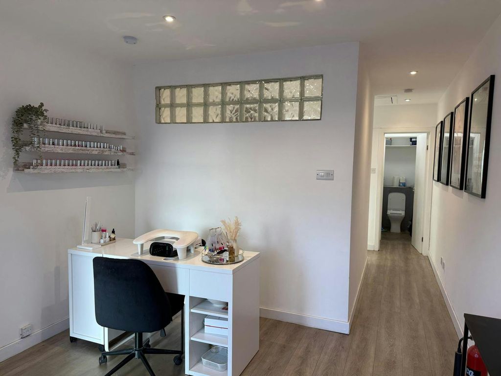 Property photo 2 of 5 Image 2