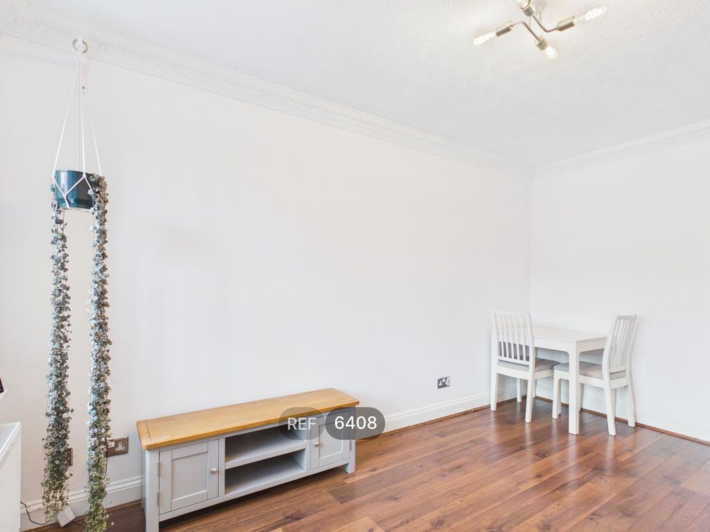 Property photo 3 of 15 Living Room