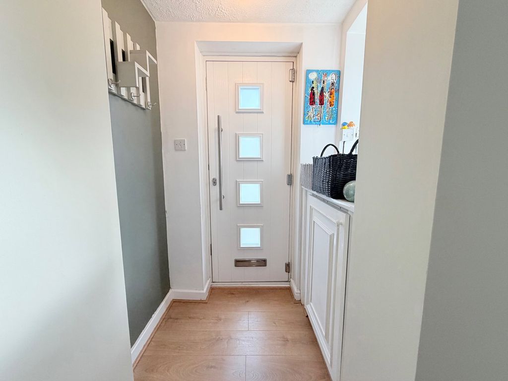 Property photo 2 of 29