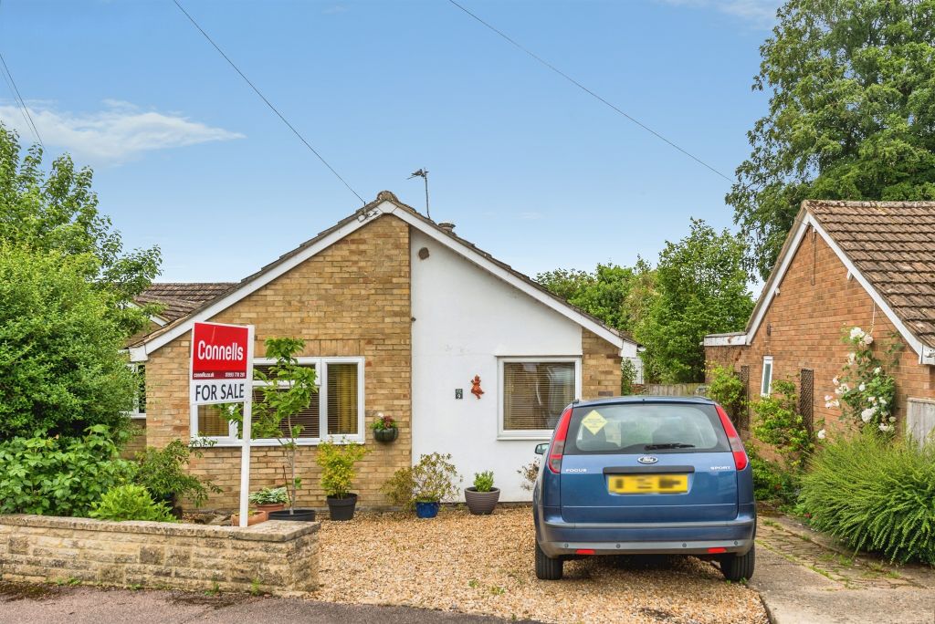 Property photo 1 of 18