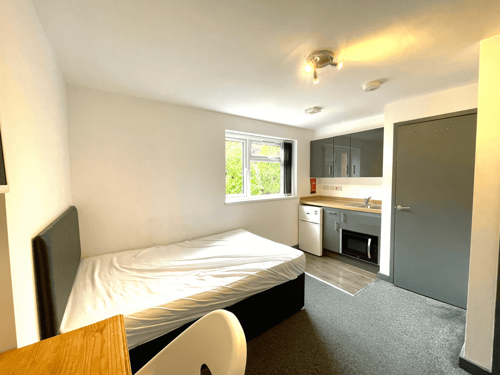 Property photo 2 of 7