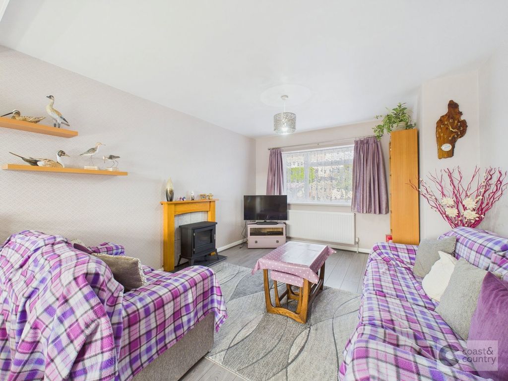 Property photo 3 of 22