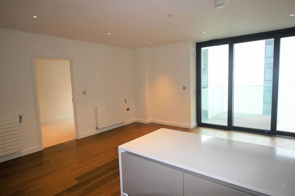 Property photo 2 of 9 534441