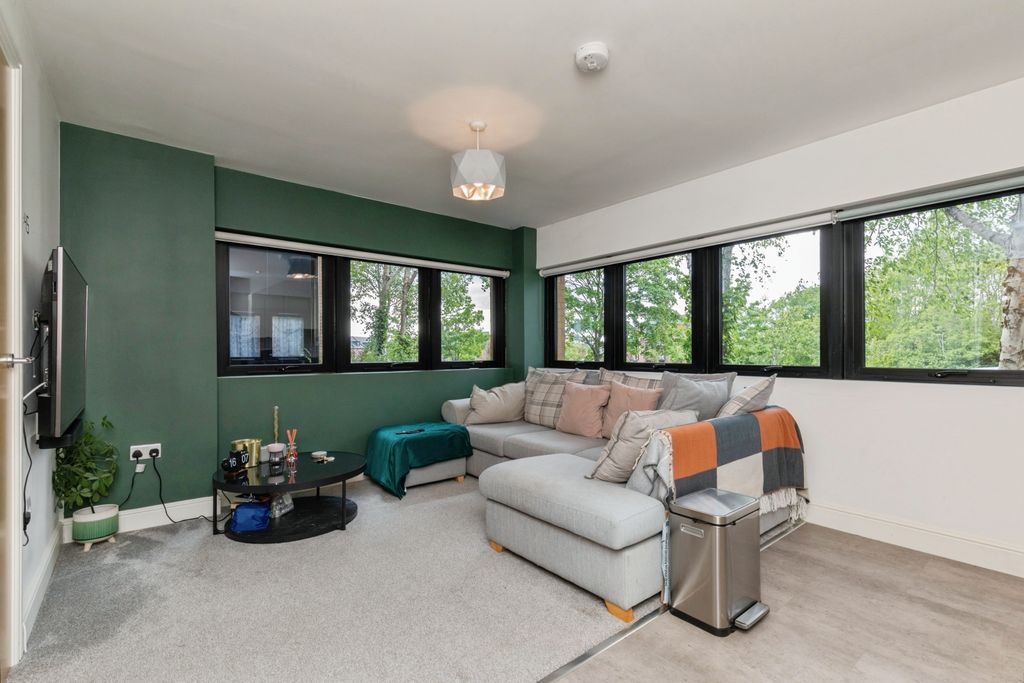 Property photo 1 of 19 Living Area