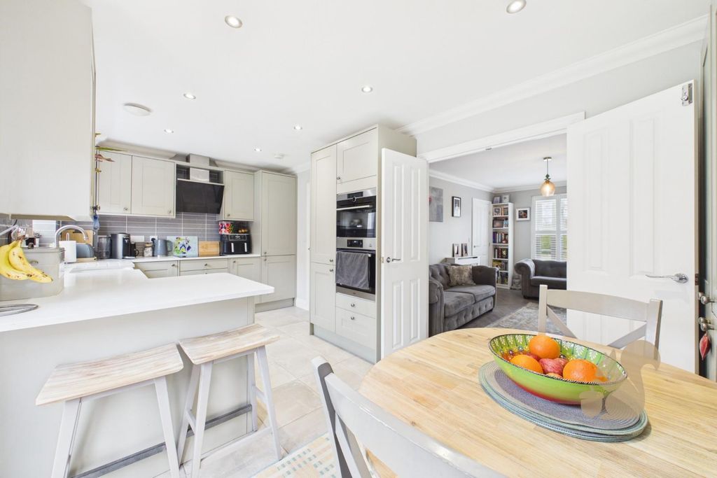 Property photo 2 of 19 Kitchen/Diner