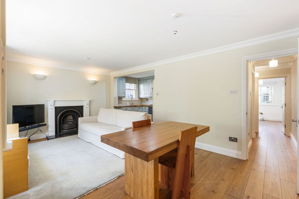 Property photo 2 of 12 5719091