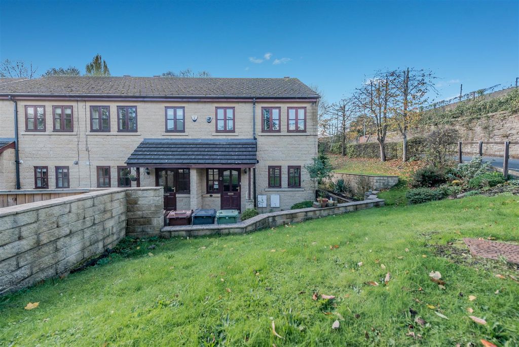 Property photo 1 of 29